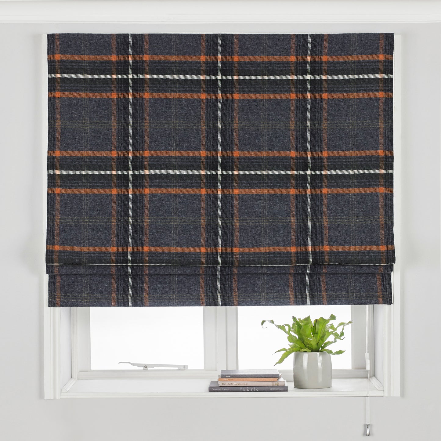 AVIEMORE 153X137 ROMAN BLIND RUS