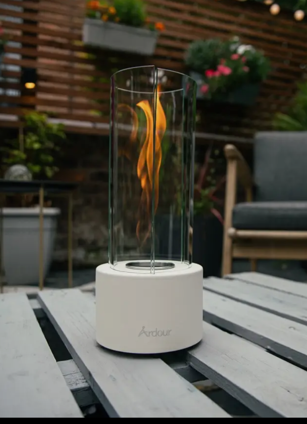 Indoor/outdoor bioethanol cream fire pit