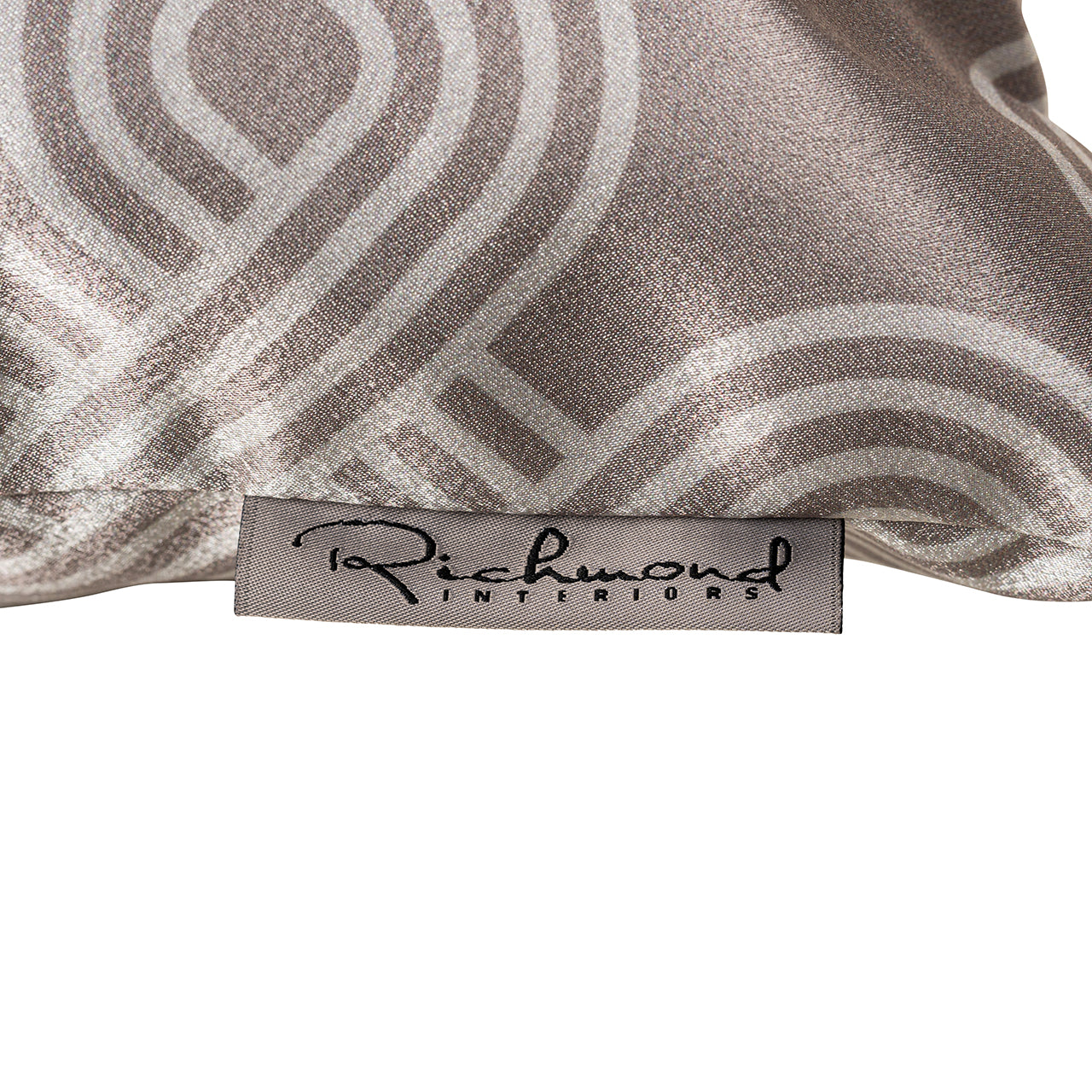 Cushion Mindy 50x50 (Monaco 23050 Chained Quadrant 75 - 0005 Cream)- Richmond Interiors