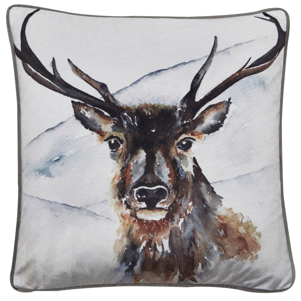 PRINTED WINTER STAG ON VELVET 45 X 45