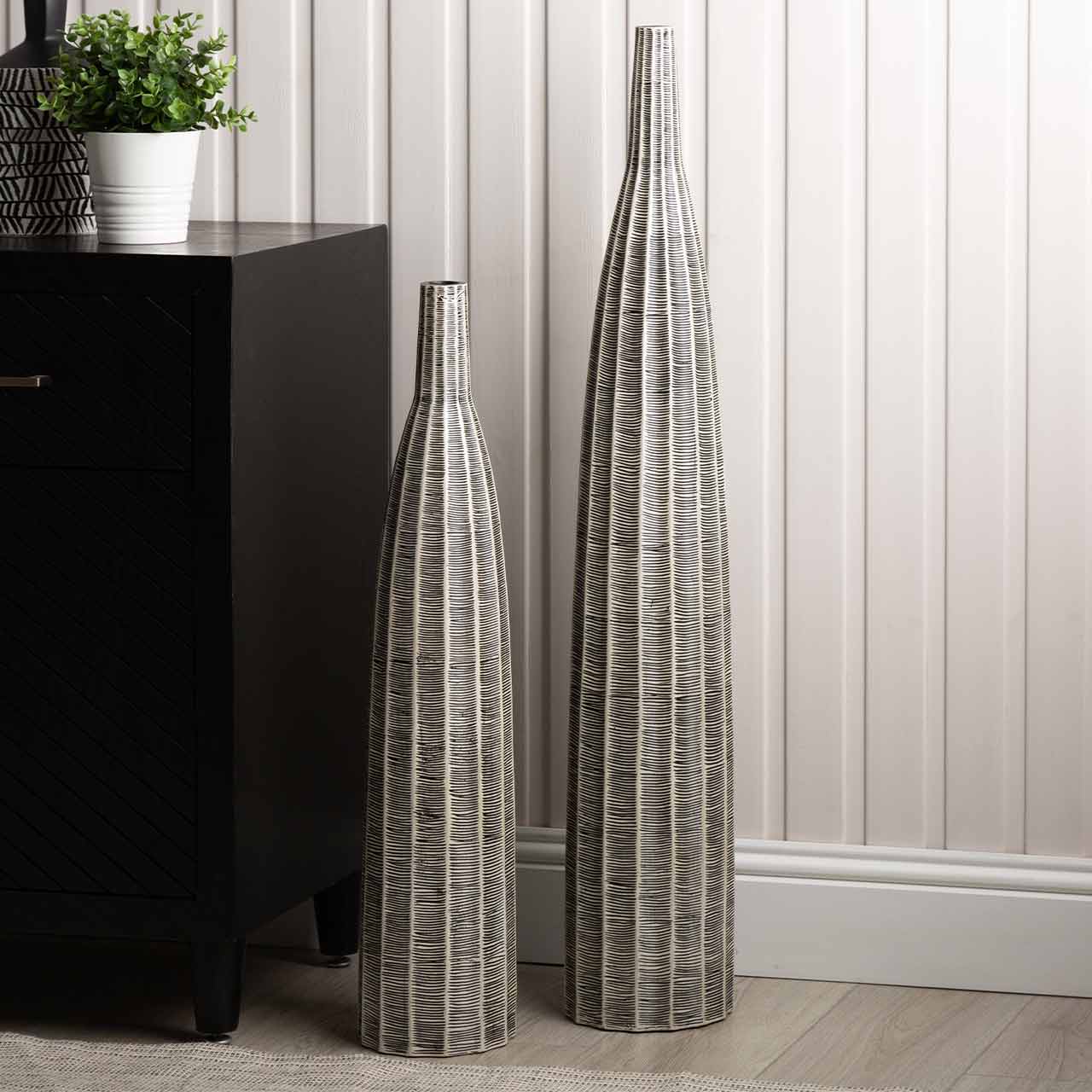 76cm Black and White Lines Polyresin Vase