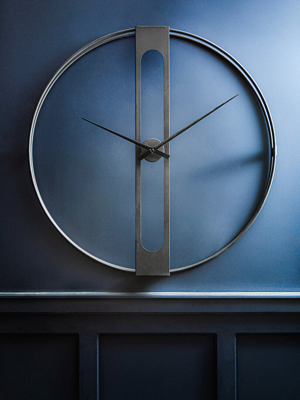 Beauly 107cm Dia Black Metal Wall Clock detail image – Xshowhome furniture