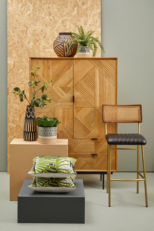 Buffalo Black Leather Bar Chair detail image – Xshowhome furniture