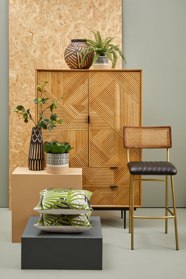 Buffalo Black Leather Bar Chair detail image – Xshowhome furniture