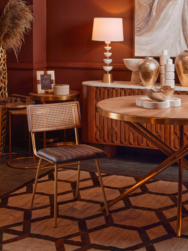 Jana Round Fir Wood Dining Table with Splayed Legs detail image – Xshowhome furniture