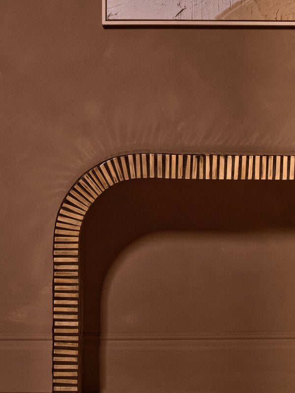 Bambusa Bamboo Inlay Curved Console Table detail image – Xshowhome furniture