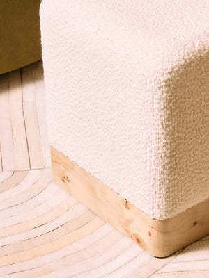 Mota Burl Wood And Cream Boucle Sqaure Stool detail image – Xshowhome furniture