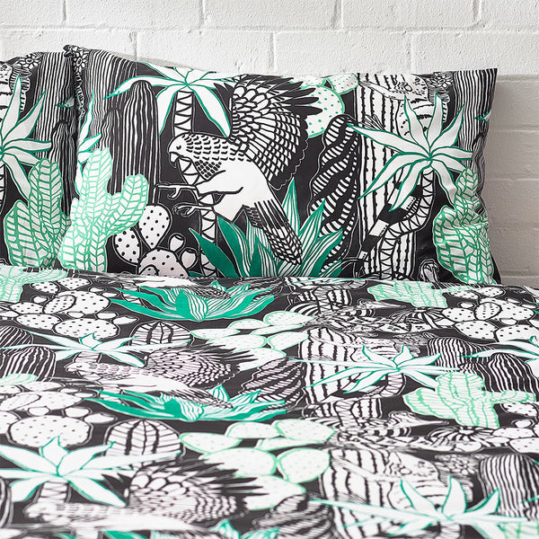 Arizona Double Duvet Set White/Black - Riva