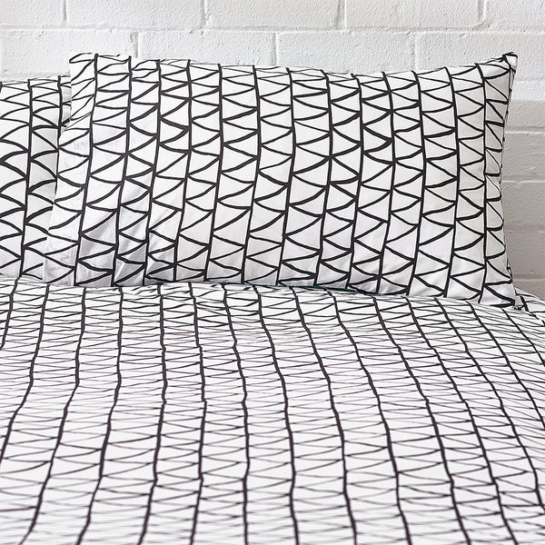Arizona Double Duvet Set White/Black - Riva
