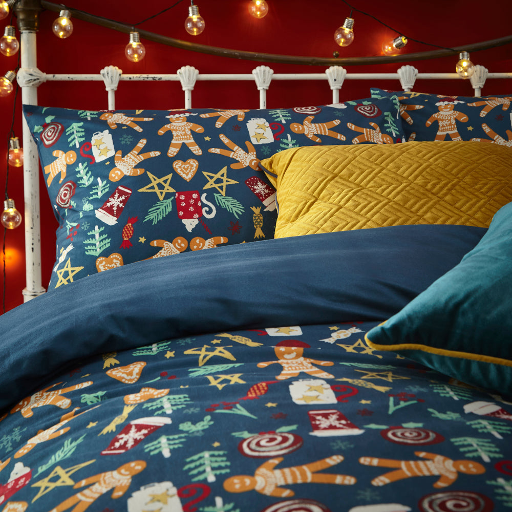 703yuletide Treats Toddler Duvet Set Navy - Canwell Interiors Limited - Riva