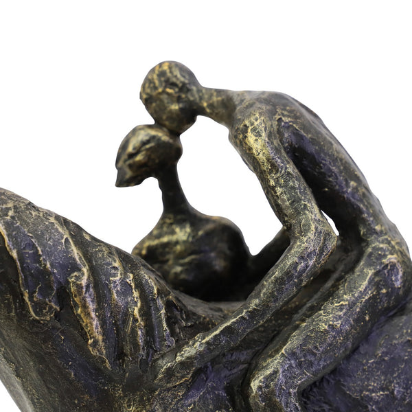 Kissing Couple with Horse Sculpture by Libra, image 4