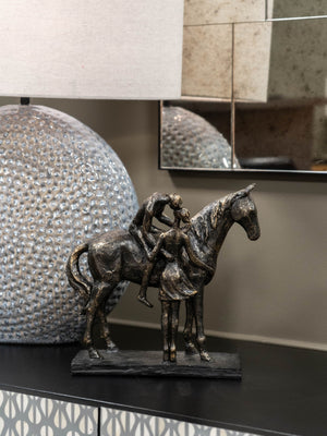 Kissing Couple with Horse Sculpture by Libra, image 6