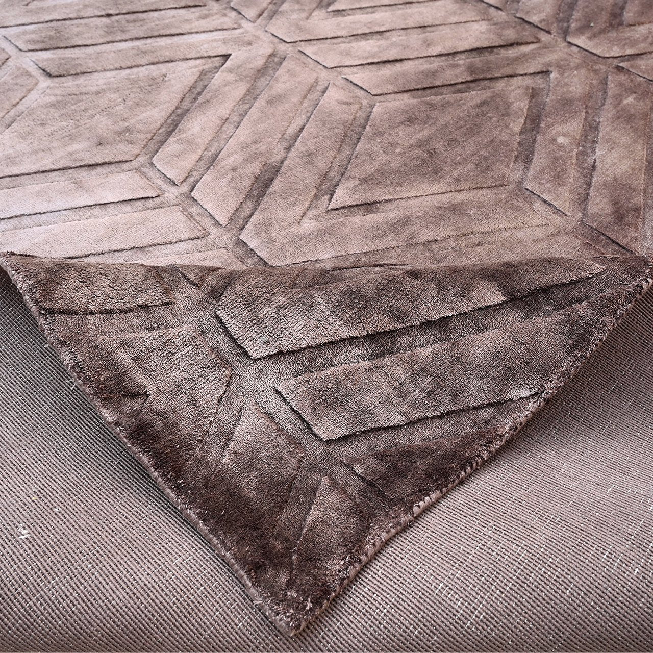 Carpet Yoeri dark brown 200x300 (Brown)- Richmond Interiors