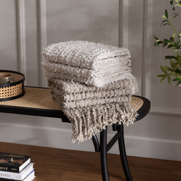 Arvo Boucle Yarn Throw 130x180 Feather - view 4