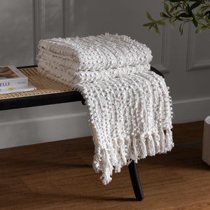 Arvo Boucle Yarn Throw 130x180 Natural - lifestyle