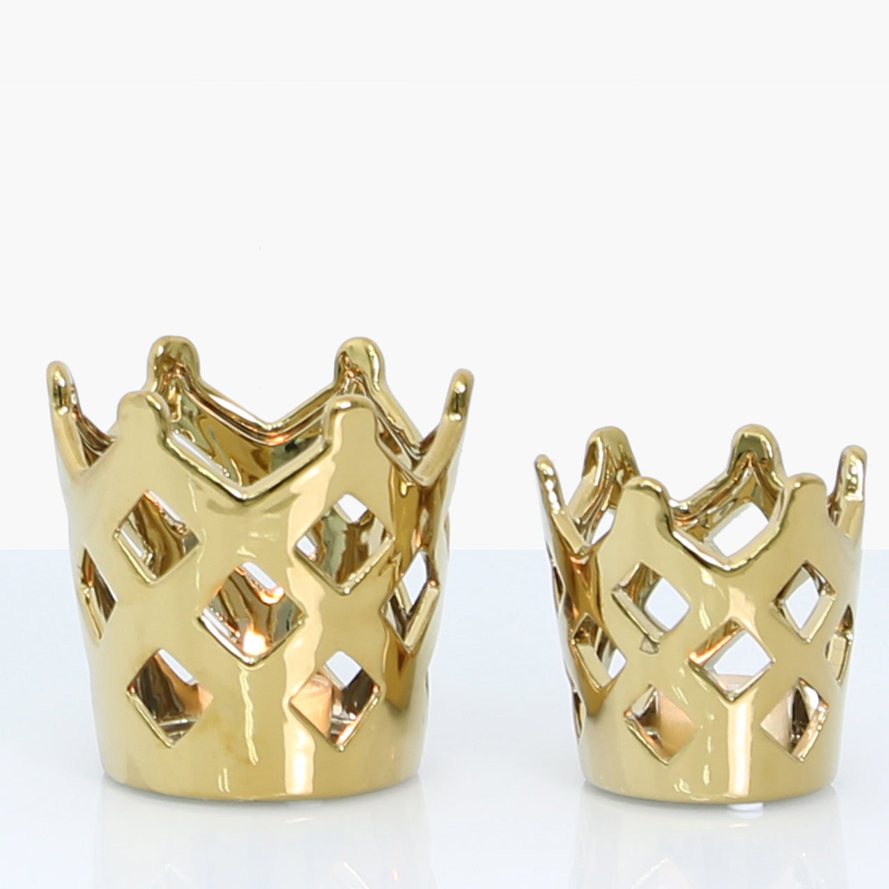 12cm Crown Tealight Holder Gold