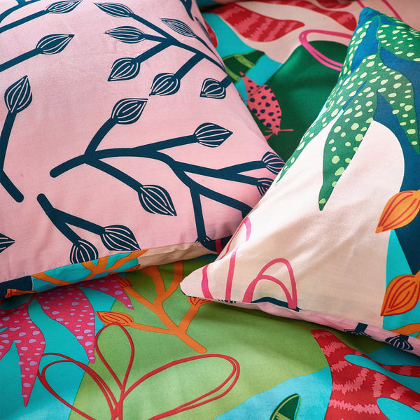 Coralina Super King Duvet Set Multi - Riva