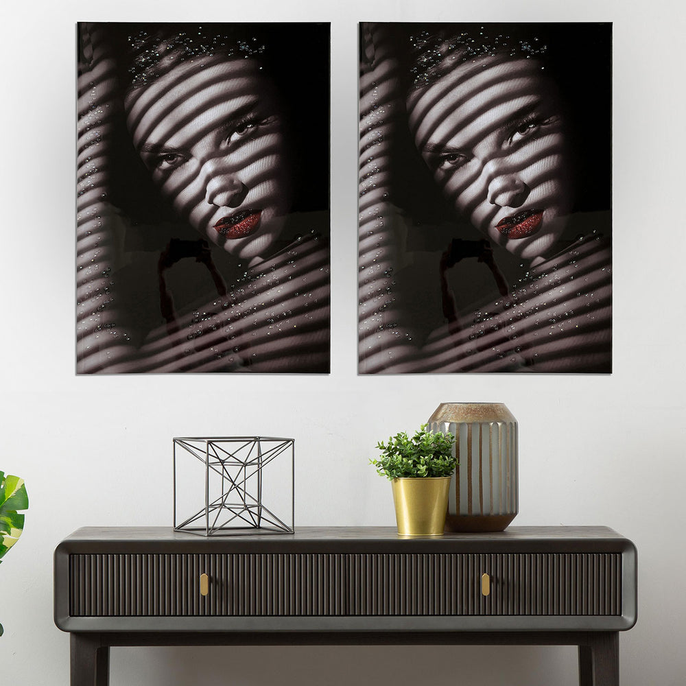 CP406 60x80 Face Canvas Black and White