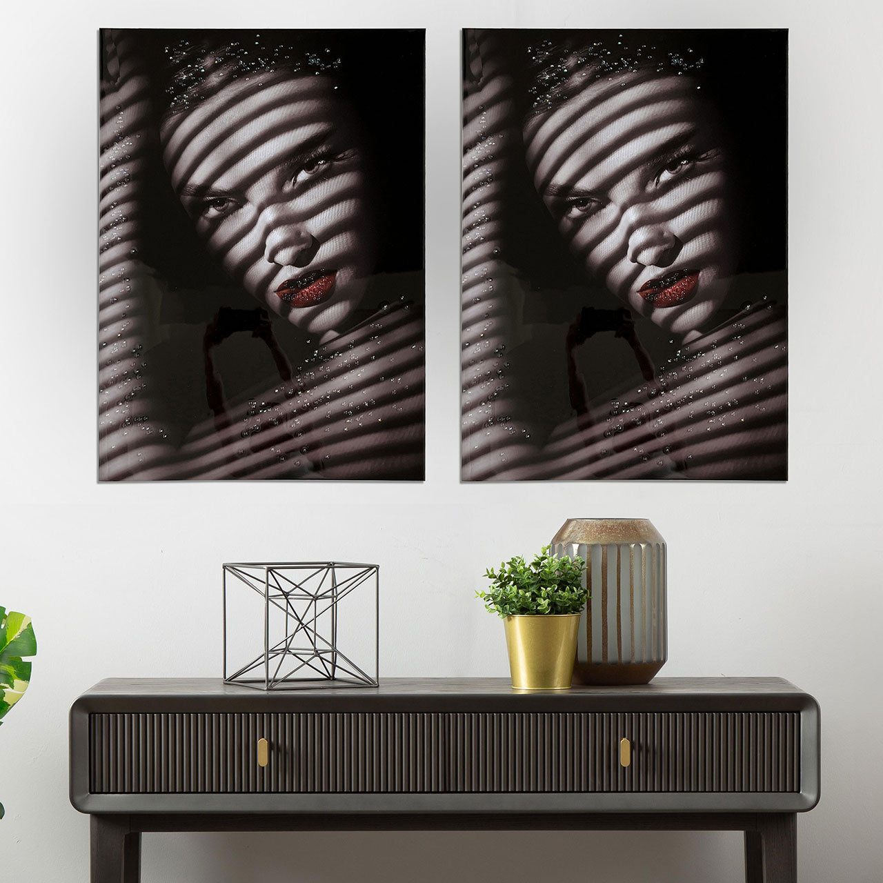 CP406 60x80 Face Canvas Black and White