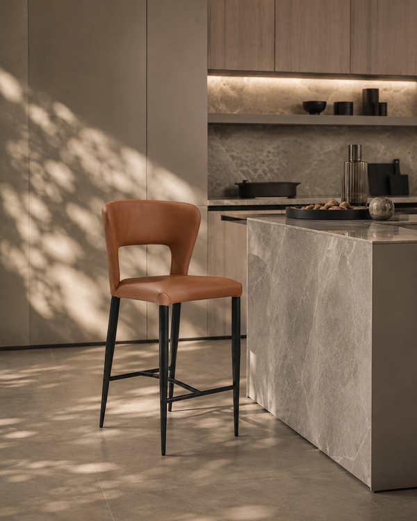 Pari II Bar Stool - Colonial - Tommy Franks