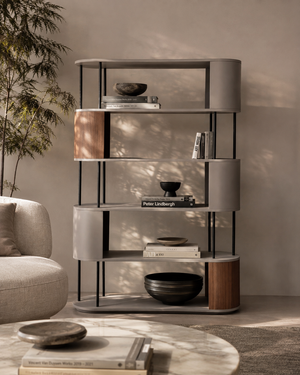 Salvo Bookshelf - Tommy Franks