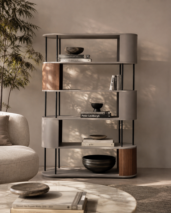 Salvo Bookshelf - Tommy Franks
