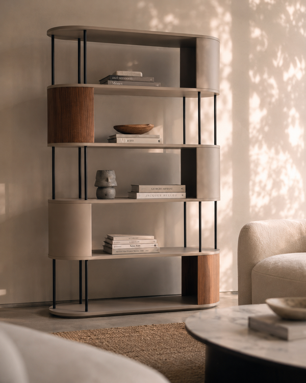 Salvo Bookshelf - Tommy Franks