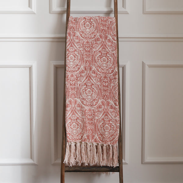 Durelle 130x170 Throw Coral - lifestyle