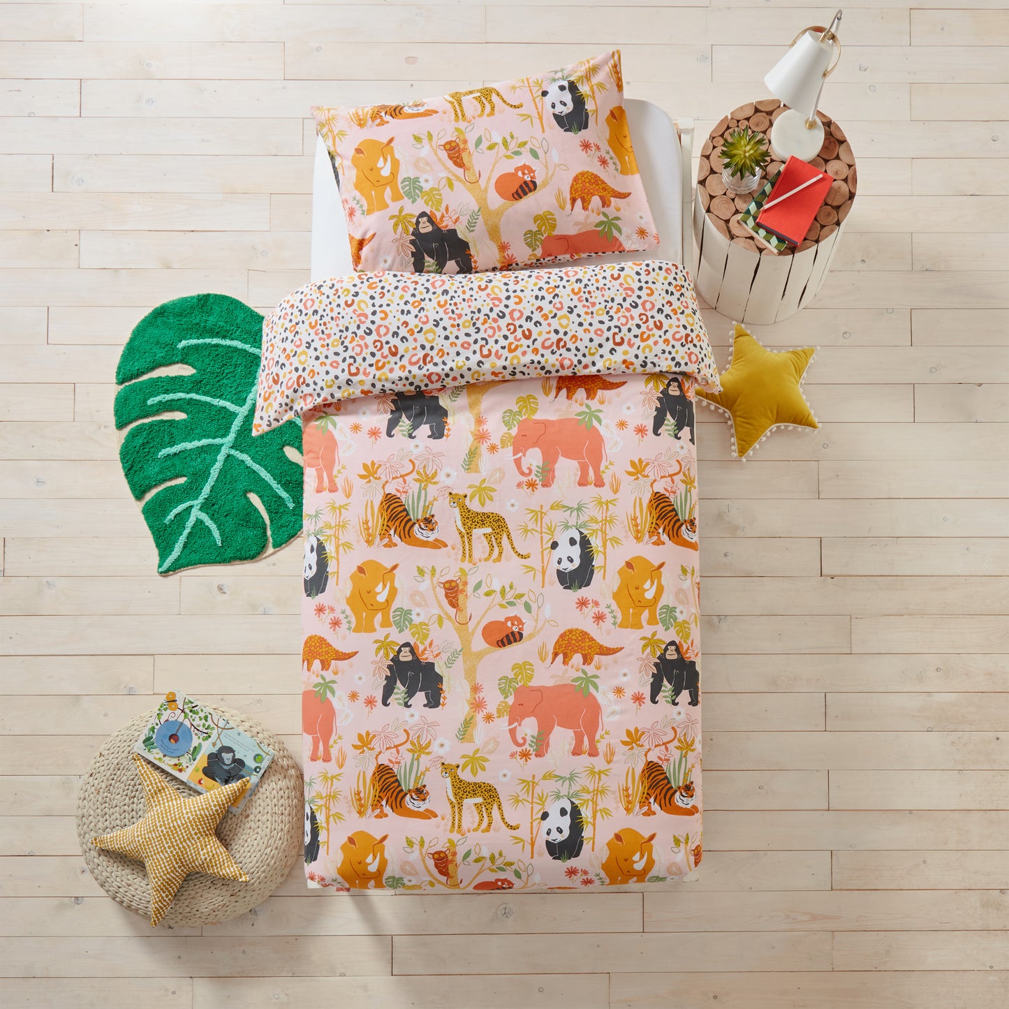 ENDANGERED TODDLER DUVET SET MULTI