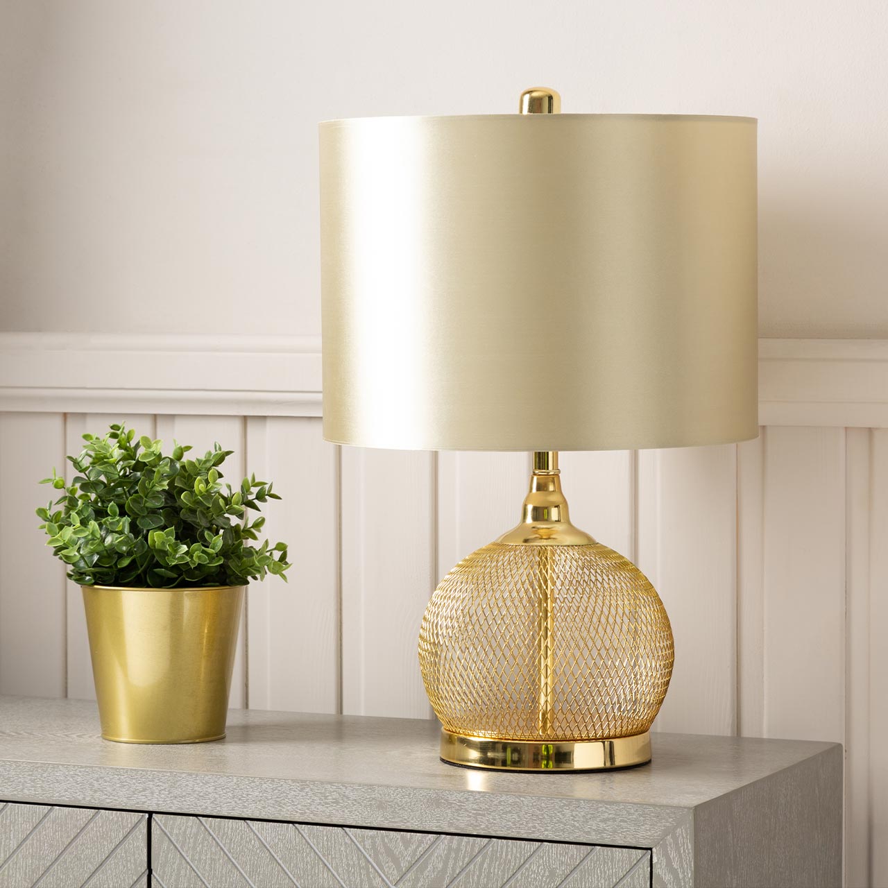 46cm Gold Wire Mesh Table Lamp with Champagne Satin Shade - E27-Dual