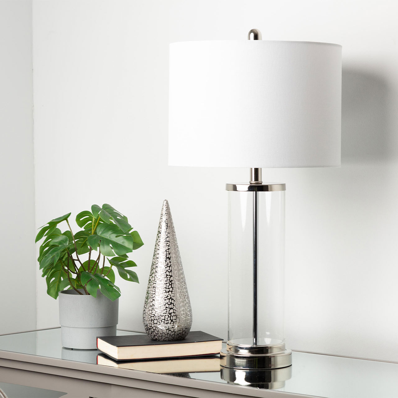 66.7cm Clear Glass Table Lamp with White Linen Shade - E27 Dual Plug