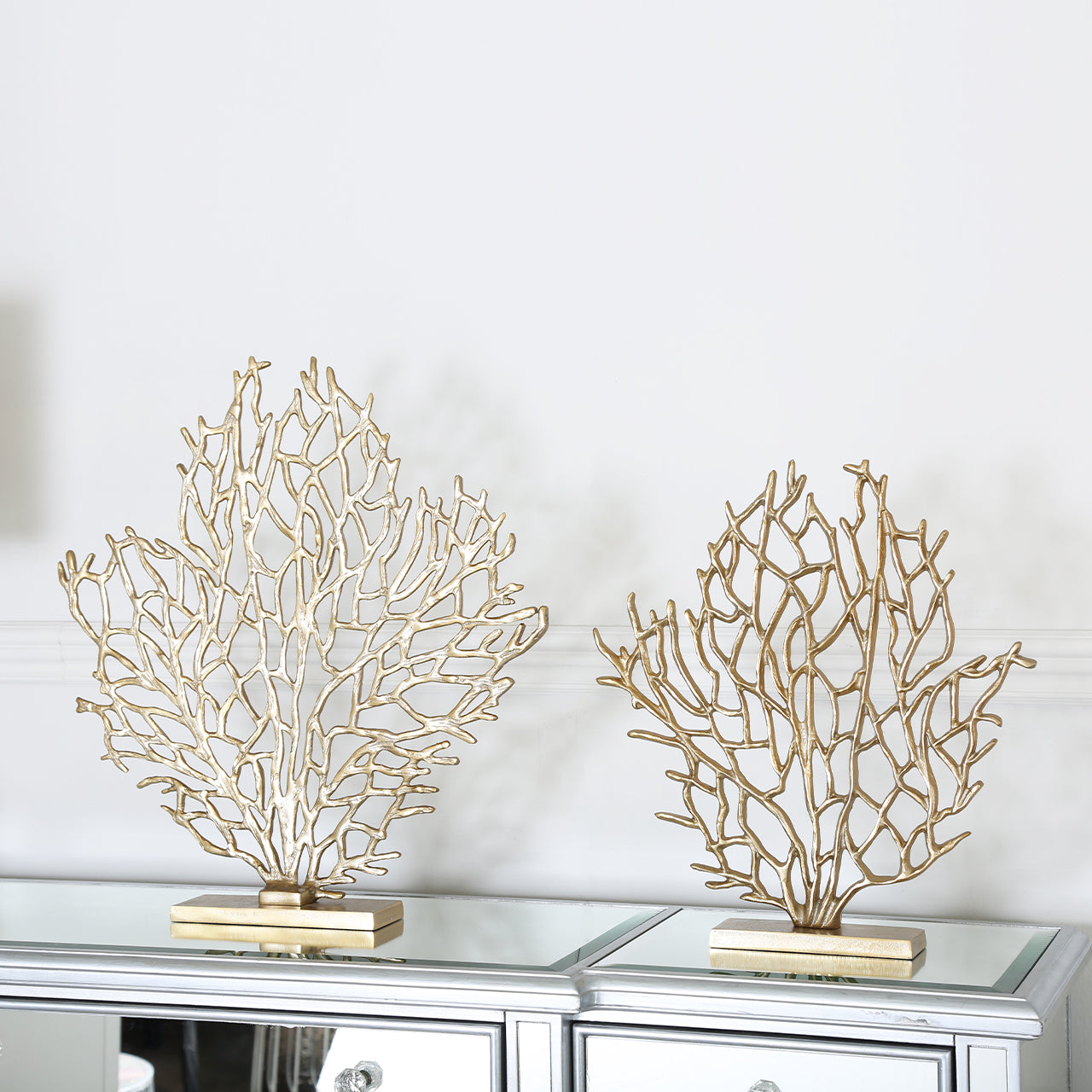 43cm Tree Sculpture Gold