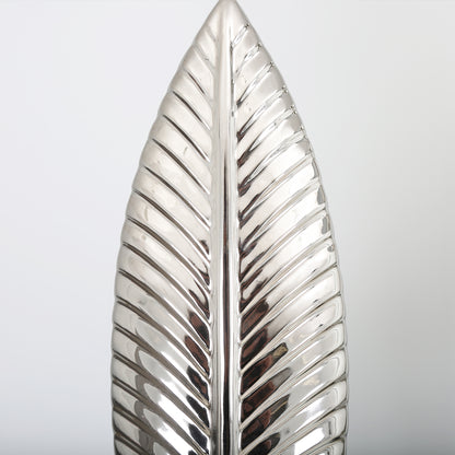 30cm Leaf Sculpture Silver