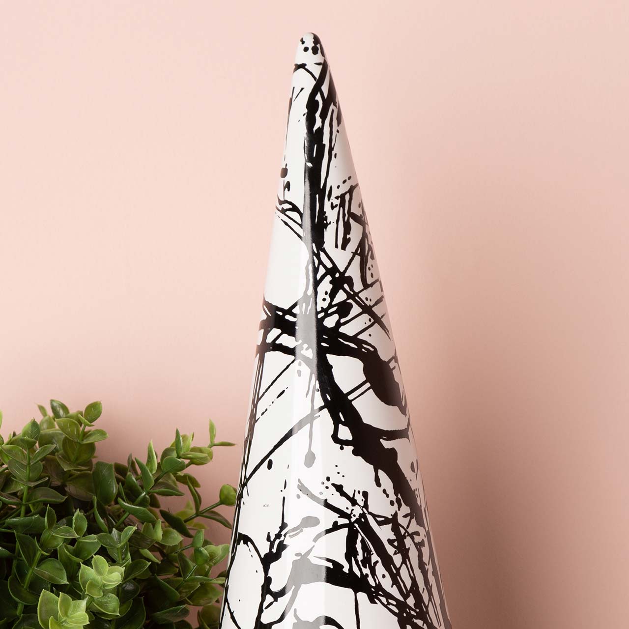 40cm Black and White Splash Cone Decoration