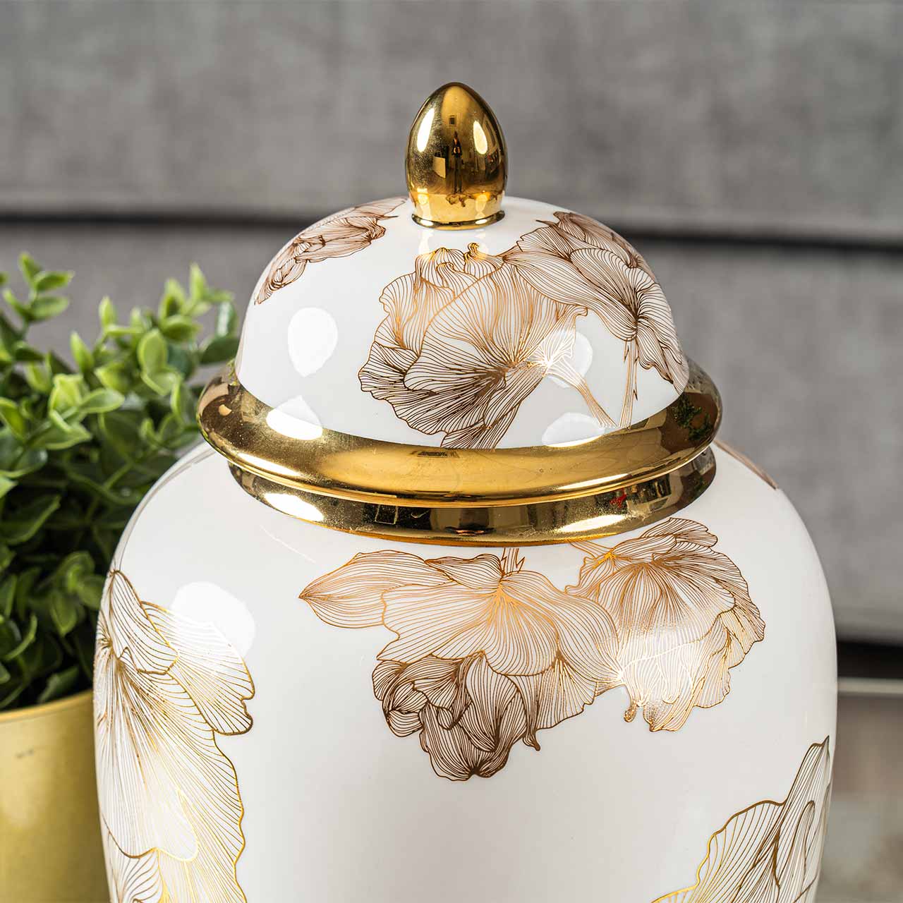 31.3cm White and Gold Flower Design Ginger Jar