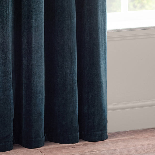 Heavy Chenille 168x183 Eyelet Curtain Navy - view 5