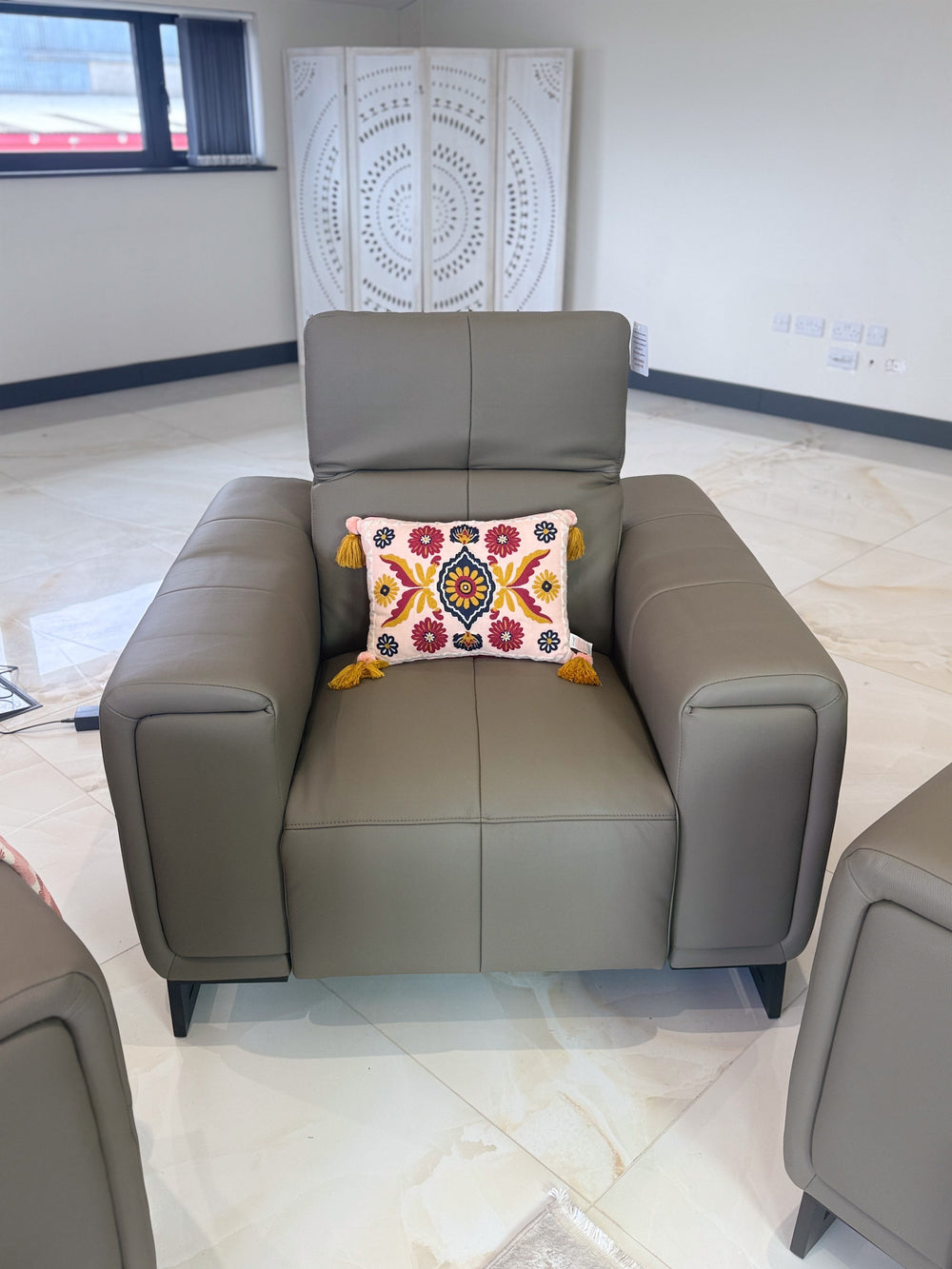 Richmond Electric Recliner Sofa Grey Armchair - Xshowhome