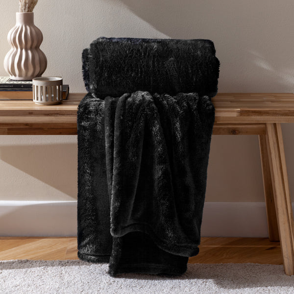 Kallu 130x180 Throw Black - view 3