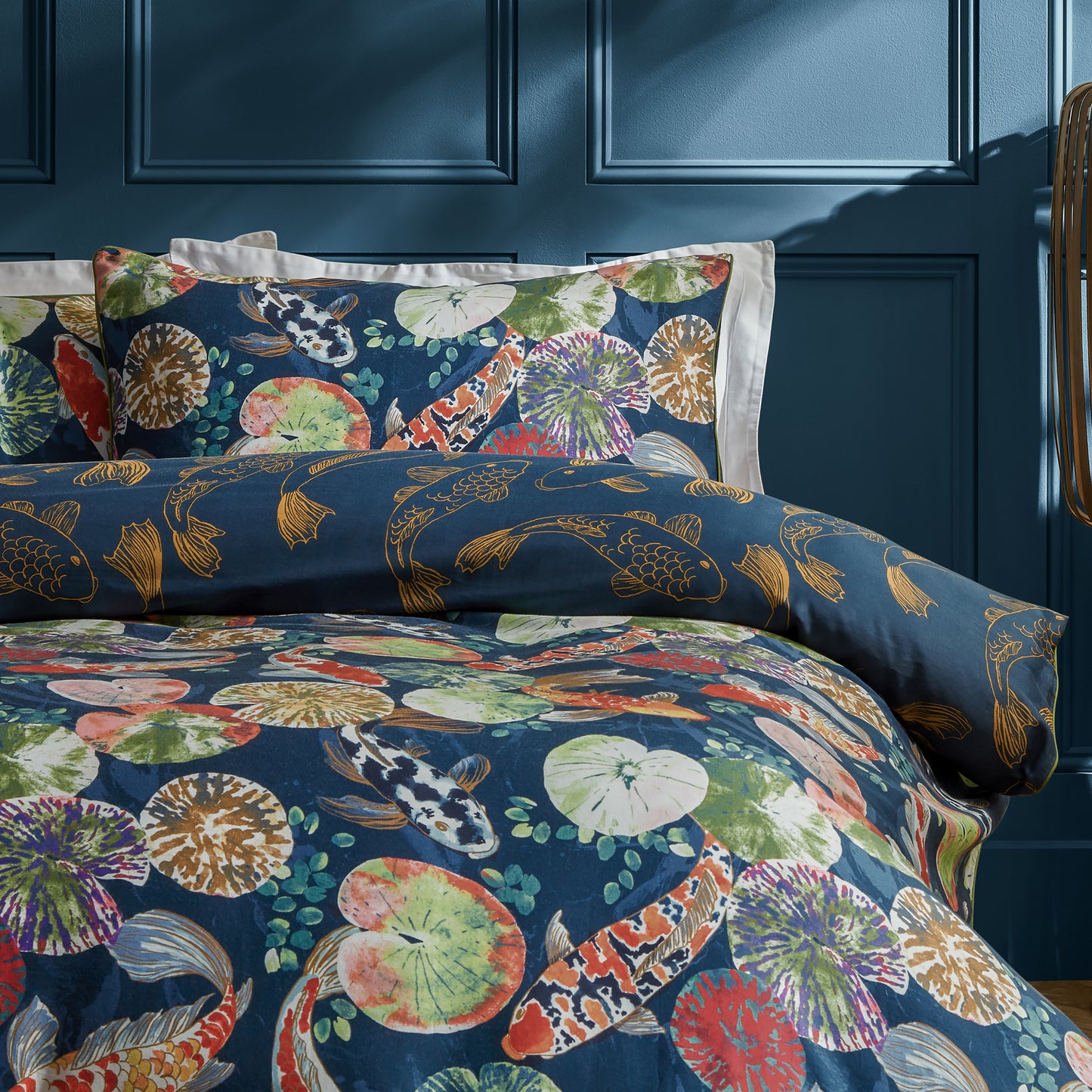 KOI POND PIPED PILLOW CASE PAIRS  MIDNIGHT