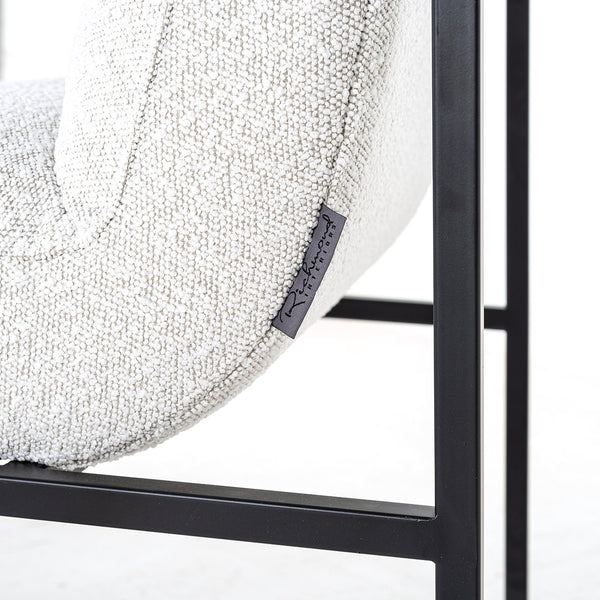 Chair Lizzy White Bouclé / Black (copenhagen 900 Bouclé White)