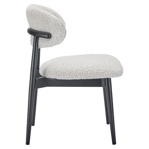 Chair Cherry Lovely Cream (be Lovely 11 Cream)