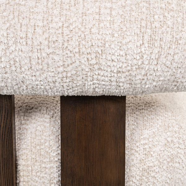 Lounge Chair Arabella Lovely Cream (be Lovely 11 Cream)