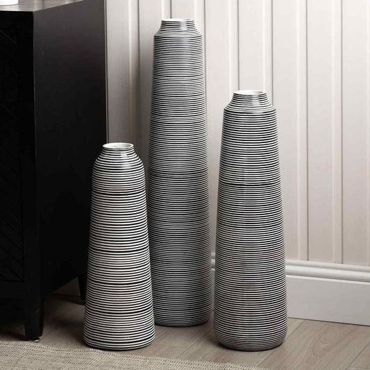 74cm Black and White Stripes Polyresin Vase