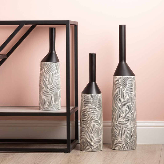 60cm Pearl White and Black Polyresin Vase