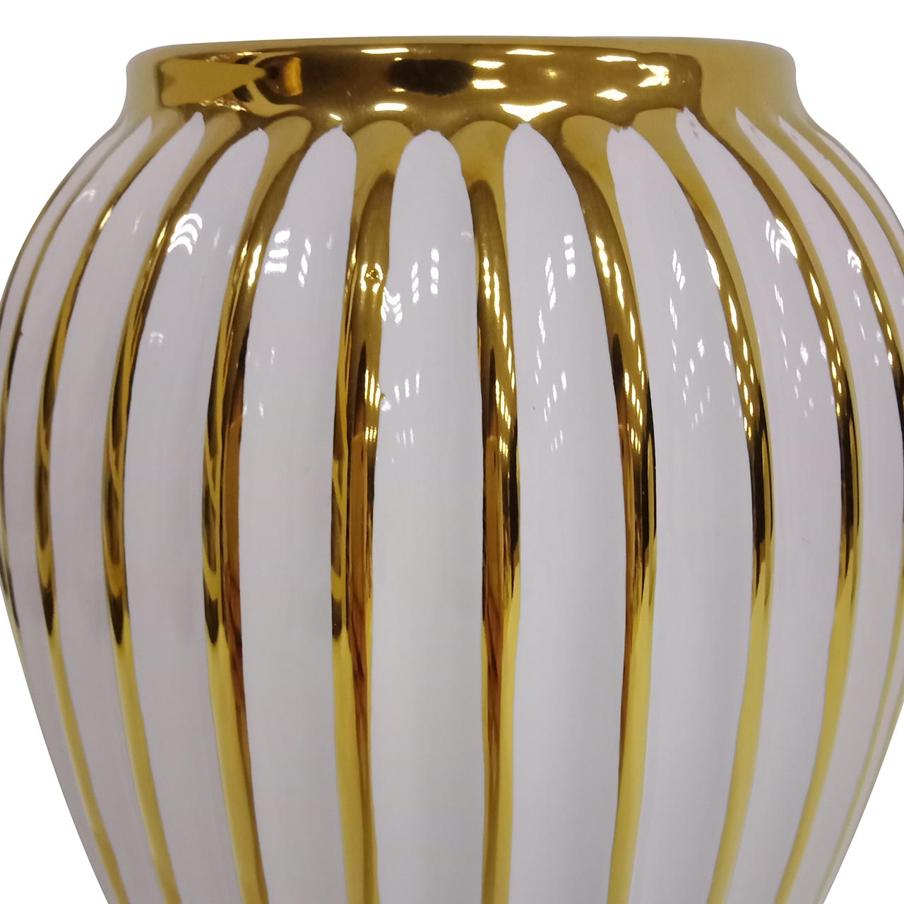 21cm White and Gold Pleated Ceramic Vase