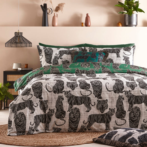 Wildcat Super King Duvet Set Jungle Green - Riva