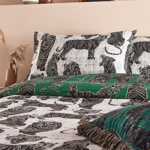 Wildcat Super King Duvet Set Jungle Green - Riva