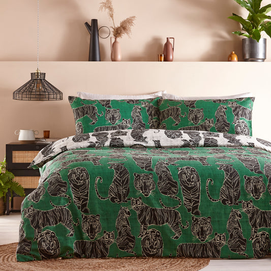 WILDCAT SUPER KING DUVET SET JUNGLE GREEN