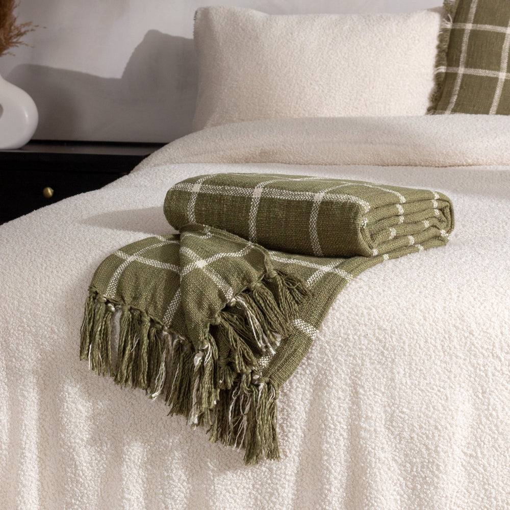 Beni 130x180 Throw Moss/natural - Canwell Interiors Limited - Riva