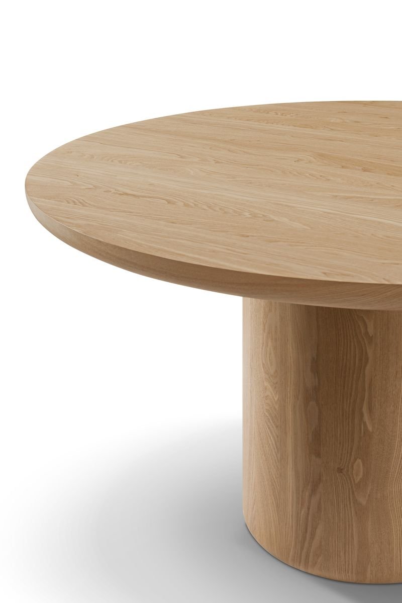 Berwick Round Dining Table 135 - Ash Oak - XShowhome Limited - Tommy Franks